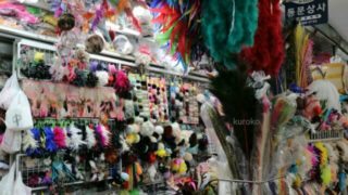 東大門総合市場の羽根の店の写真